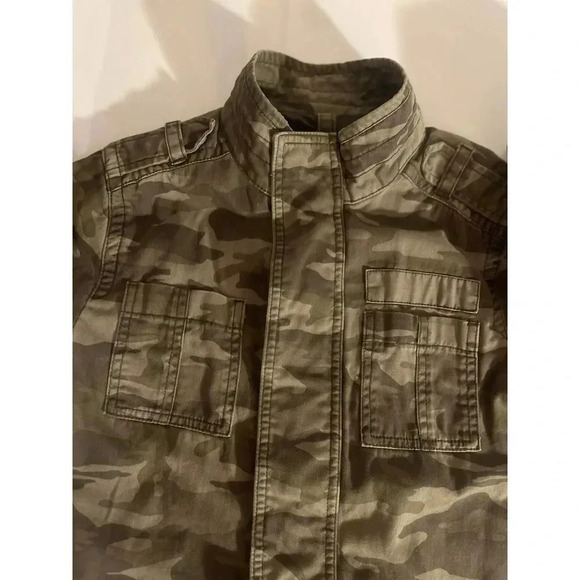 Abercrombie Kids Army Camo Jacket - 4 Pockets, Full Zip & Snap Buttons - Picture 7 of 7